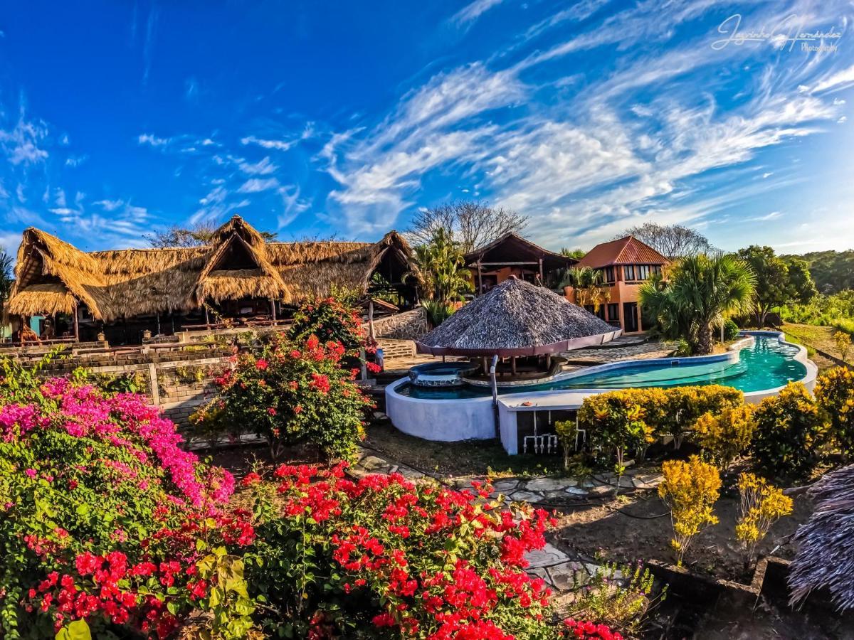 Lodge Hacienda Puerta Del Cielo Eco & *