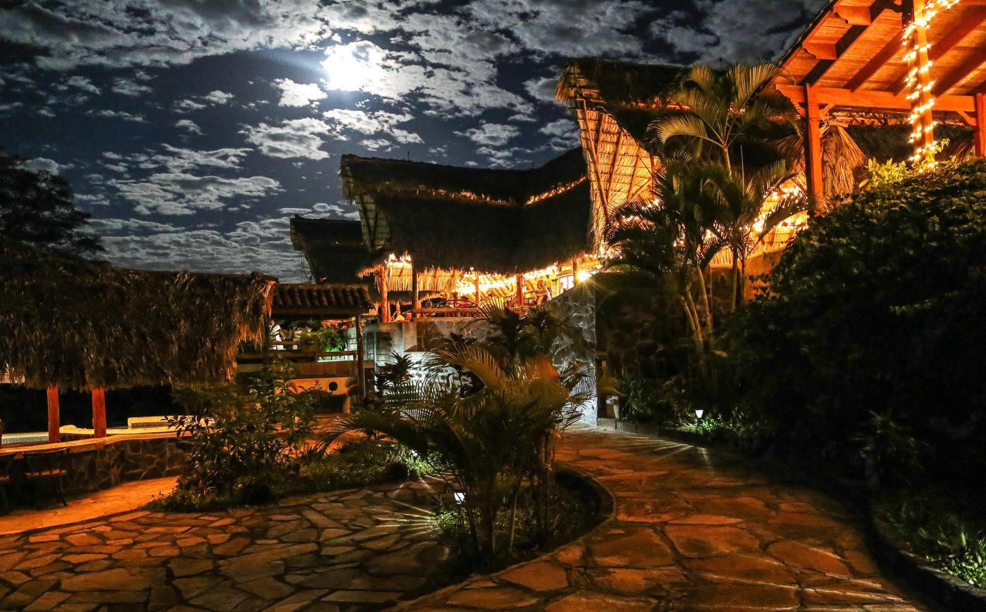Hacienda Puerta Del Cielo Eco & Lodge *